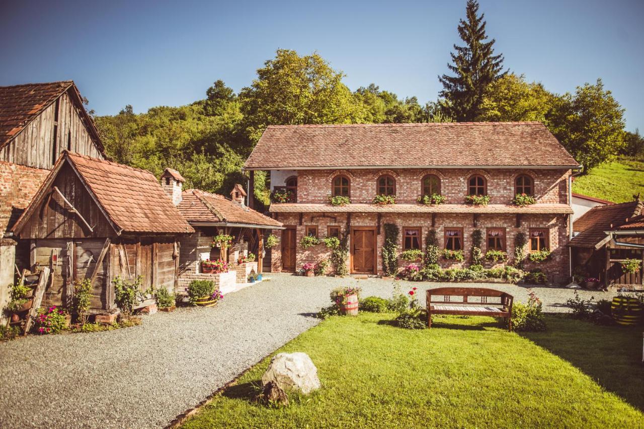 Country House Tunjina Kuca Stara Kapela Vendégház Pavlovci Kültér fotó
